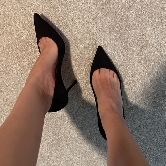 CHRISTIAN LOUBOUTIN BLACK SUEDE HEELS - Picture 13 of 13